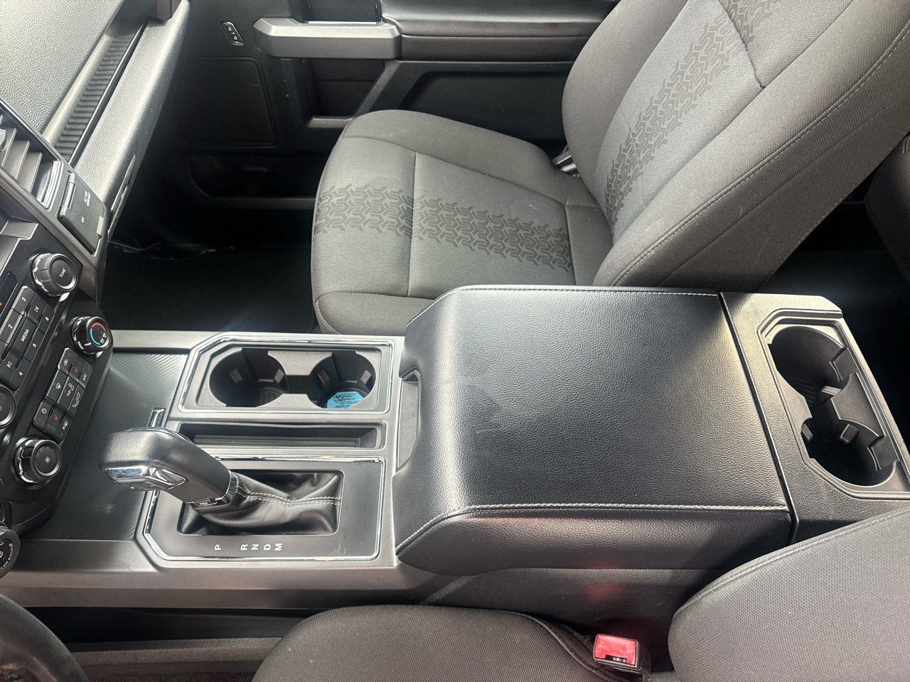 Ford F-150 King-Ranch SuperCrew 5.5-ft. 4WD 2019 Ford F-150 King-Ranch SuperCrew 5.5-ft. 4WD 2019