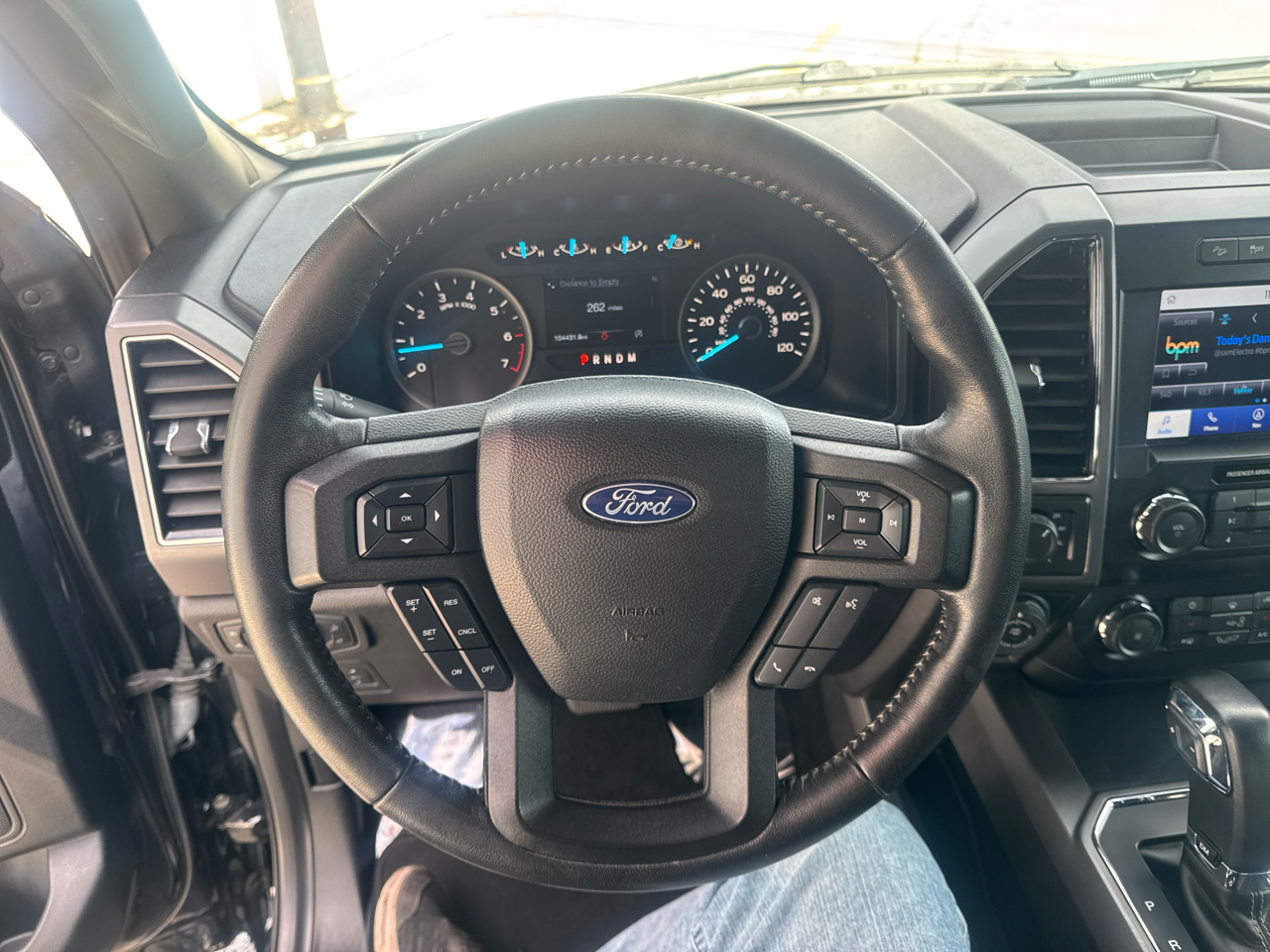 Ford F-150 King-Ranch SuperCrew 5.5-ft. 4WD 2019 Ford F-150 King-Ranch SuperCrew 5.5-ft. 4WD 2019