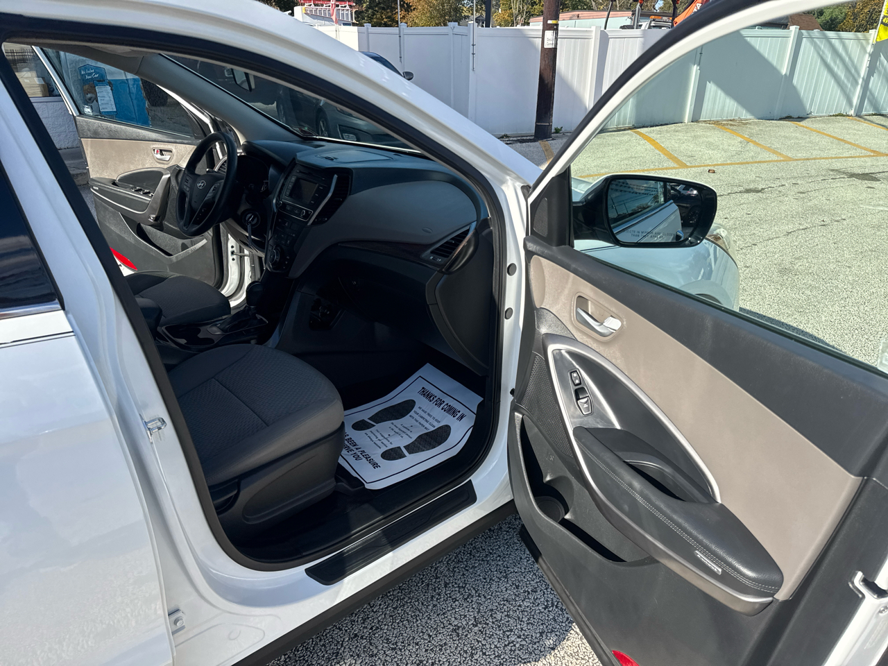 Hyundai Santa Fe Sport 2.4 AWD 2017 Hyundai Santa Fe Sport 2.4 AWD 2017