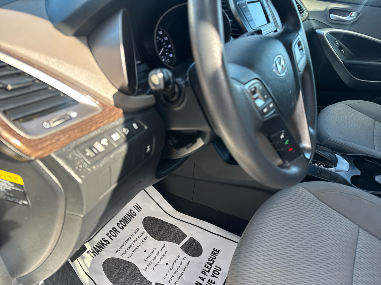 Hyundai Santa Fe Sport 2.4 AWD 2017 Hyundai Santa Fe Sport 2.4 AWD 2017