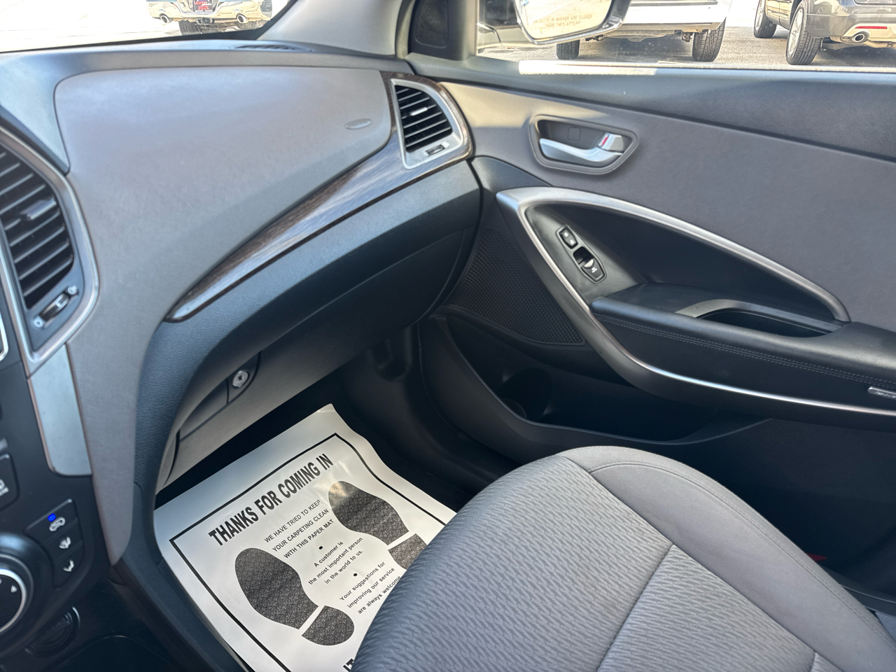 Hyundai Santa Fe Sport 2.4 AWD 2017 Hyundai Santa Fe Sport 2.4 AWD 2017