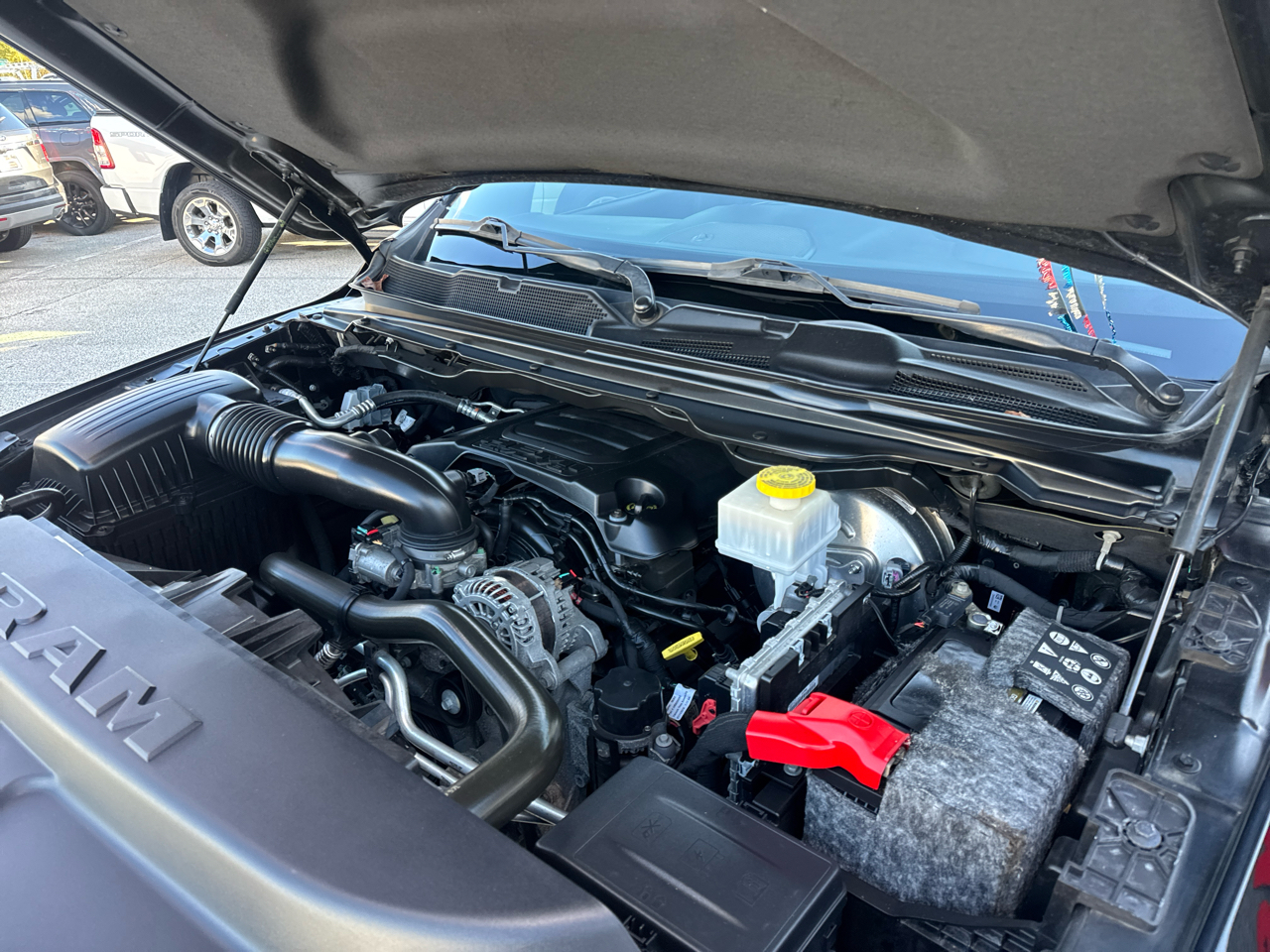 RAM 1500 Big Horn Crew Cab SWB 4WD 2020 RAM 1500 Big Horn Crew Cab SWB 4WD 2020