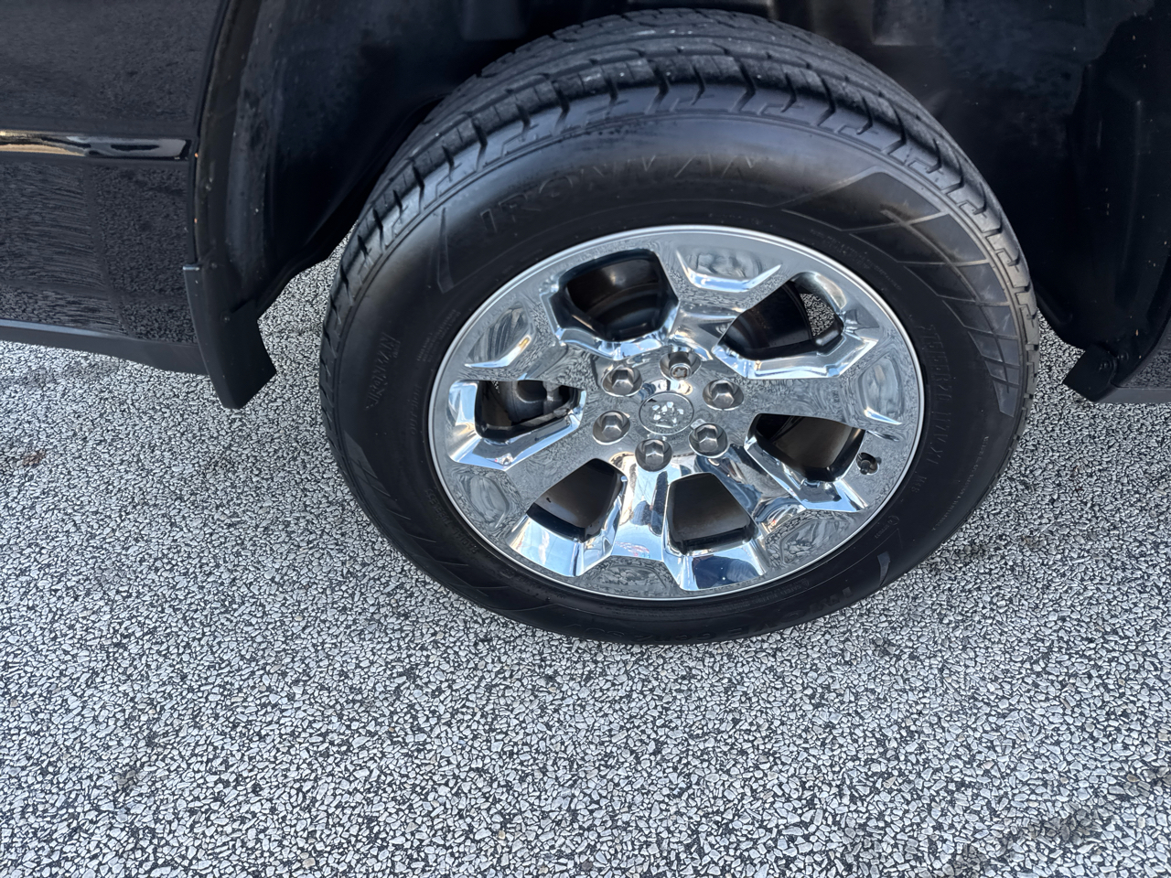 RAM 1500 Big Horn Crew Cab SWB 4WD 2020 RAM 1500 Big Horn Crew Cab SWB 4WD 2020