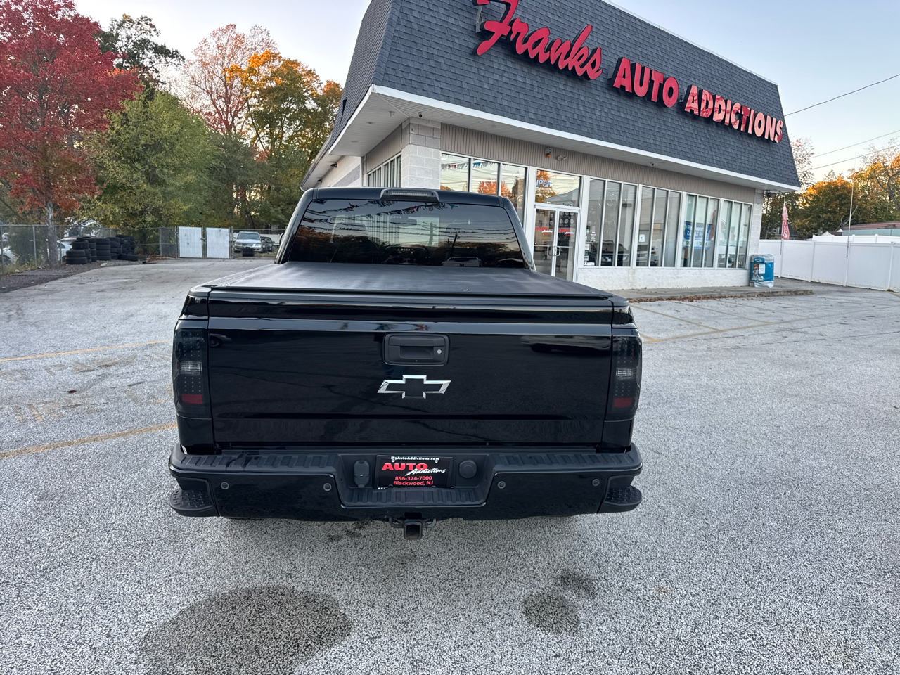 Chevrolet Silverado 1500 1LT Crew Cab 4WD 2016 Chevrolet Silverado 1500 1LT Crew Cab 4WD 2016