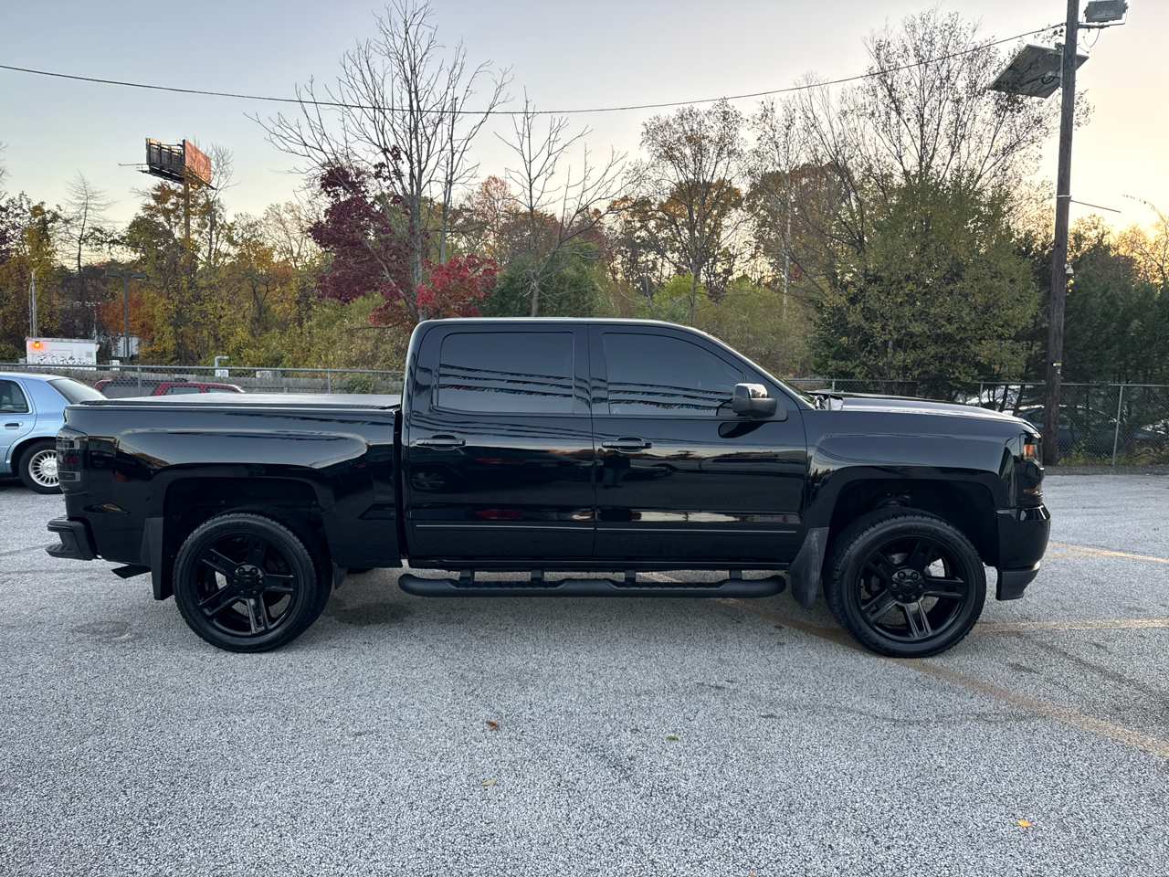 Chevrolet Silverado 1500 1LT Crew Cab 4WD 2016 Chevrolet Silverado 1500 1LT Crew Cab 4WD 2016