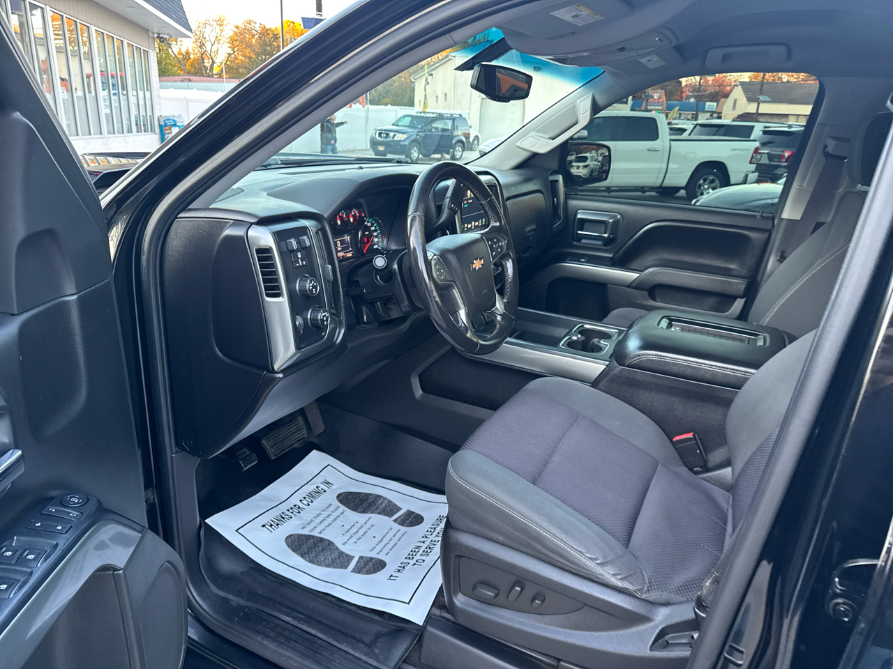 Chevrolet Silverado 1500 1LT Crew Cab 4WD 2016 Chevrolet Silverado 1500 1LT Crew Cab 4WD 2016