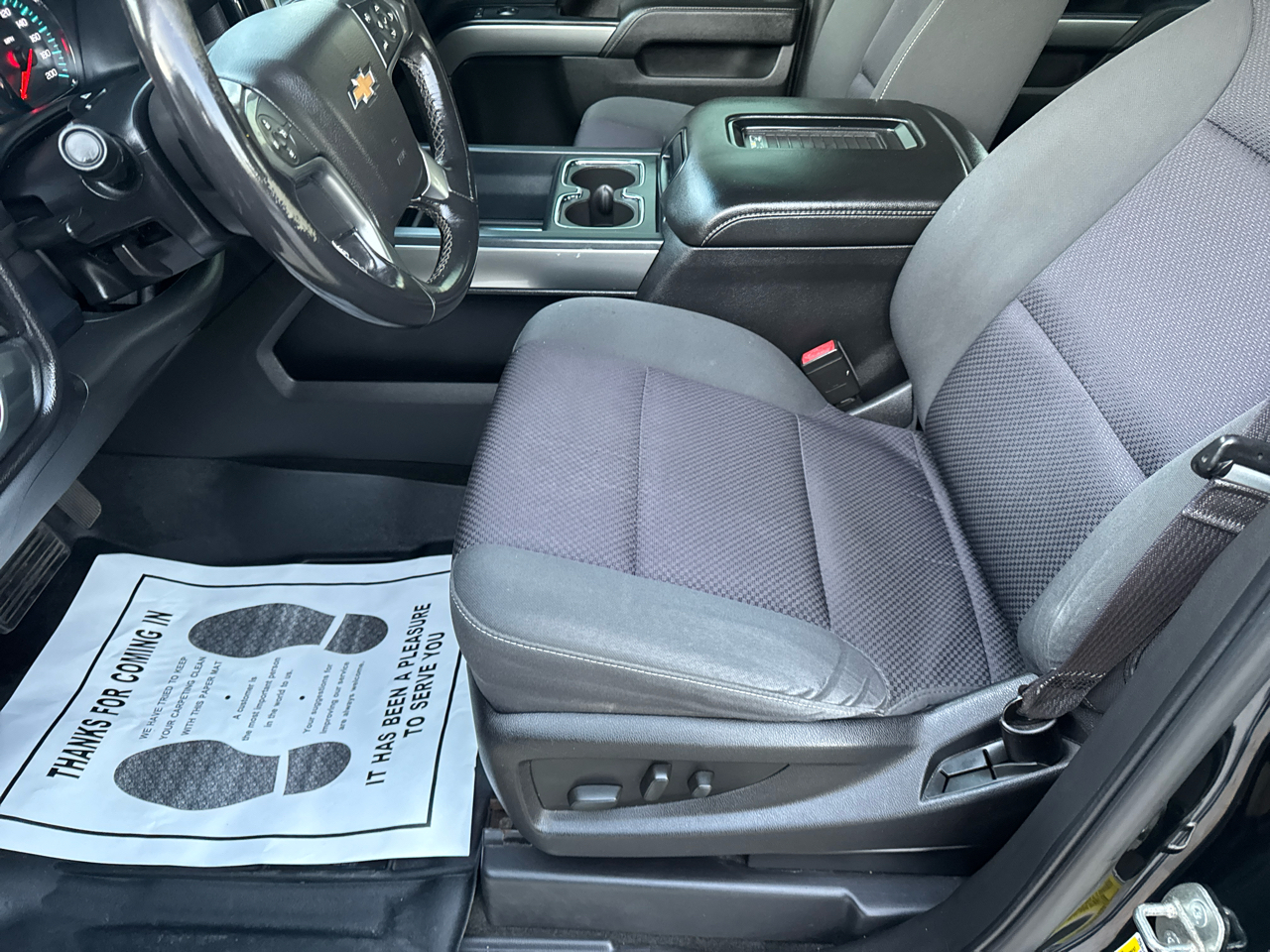 Chevrolet Silverado 1500 1LT Crew Cab 4WD 2016 Chevrolet Silverado 1500 1LT Crew Cab 4WD 2016