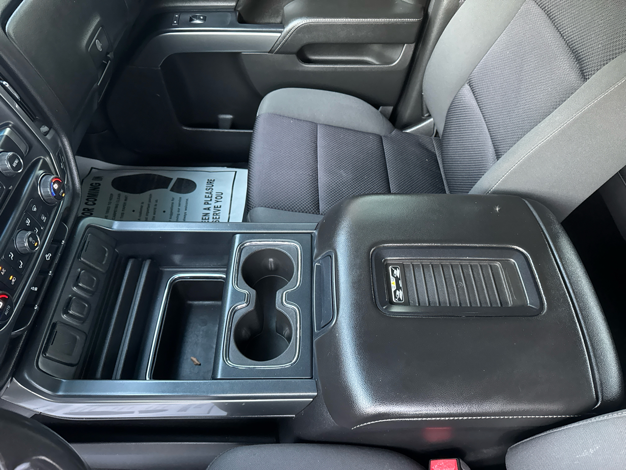 Chevrolet Silverado 1500 1LT Crew Cab 4WD 2016 Chevrolet Silverado 1500 1LT Crew Cab 4WD 2016