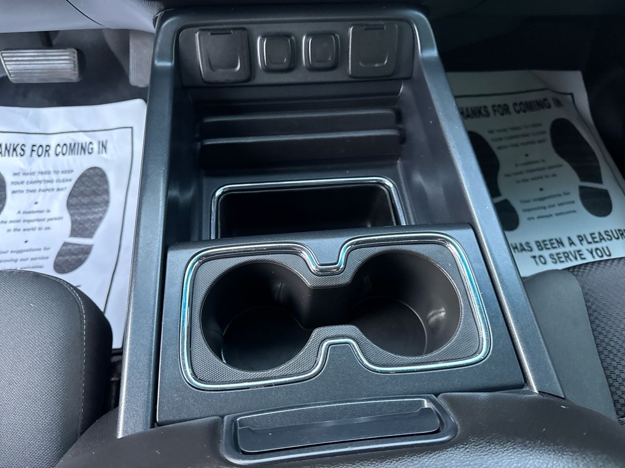 Chevrolet Silverado 1500 1LT Crew Cab 4WD 2016 Chevrolet Silverado 1500 1LT Crew Cab 4WD 2016