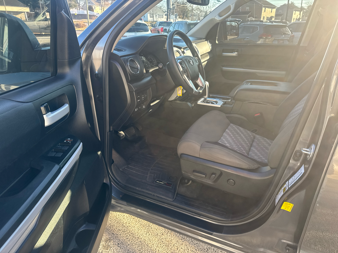 Toyota Tundra SR5 5.7L V8 CrewMax 2WD 2021