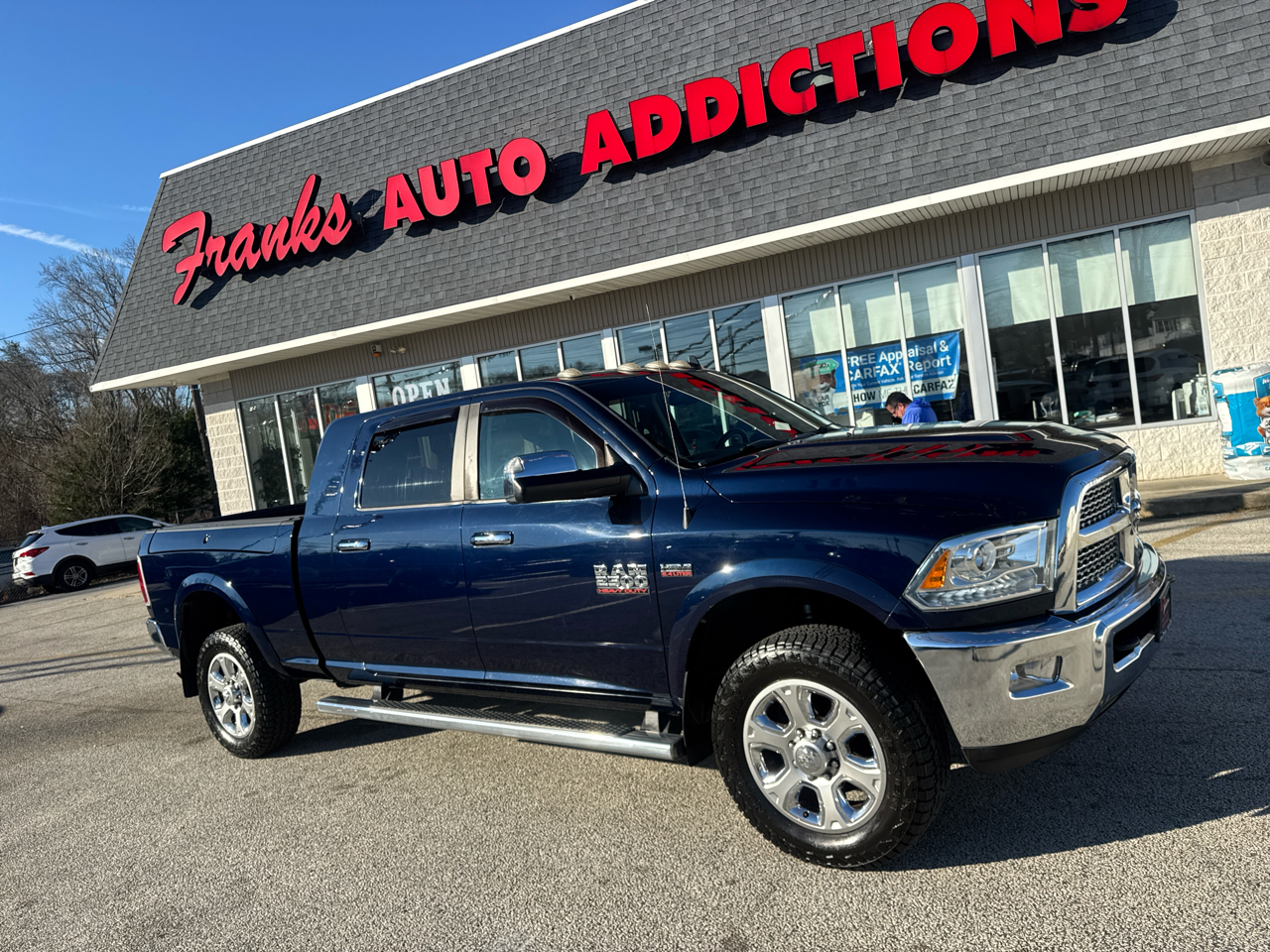 RAM 2500 Laramie Mega Cab 4WD 2015