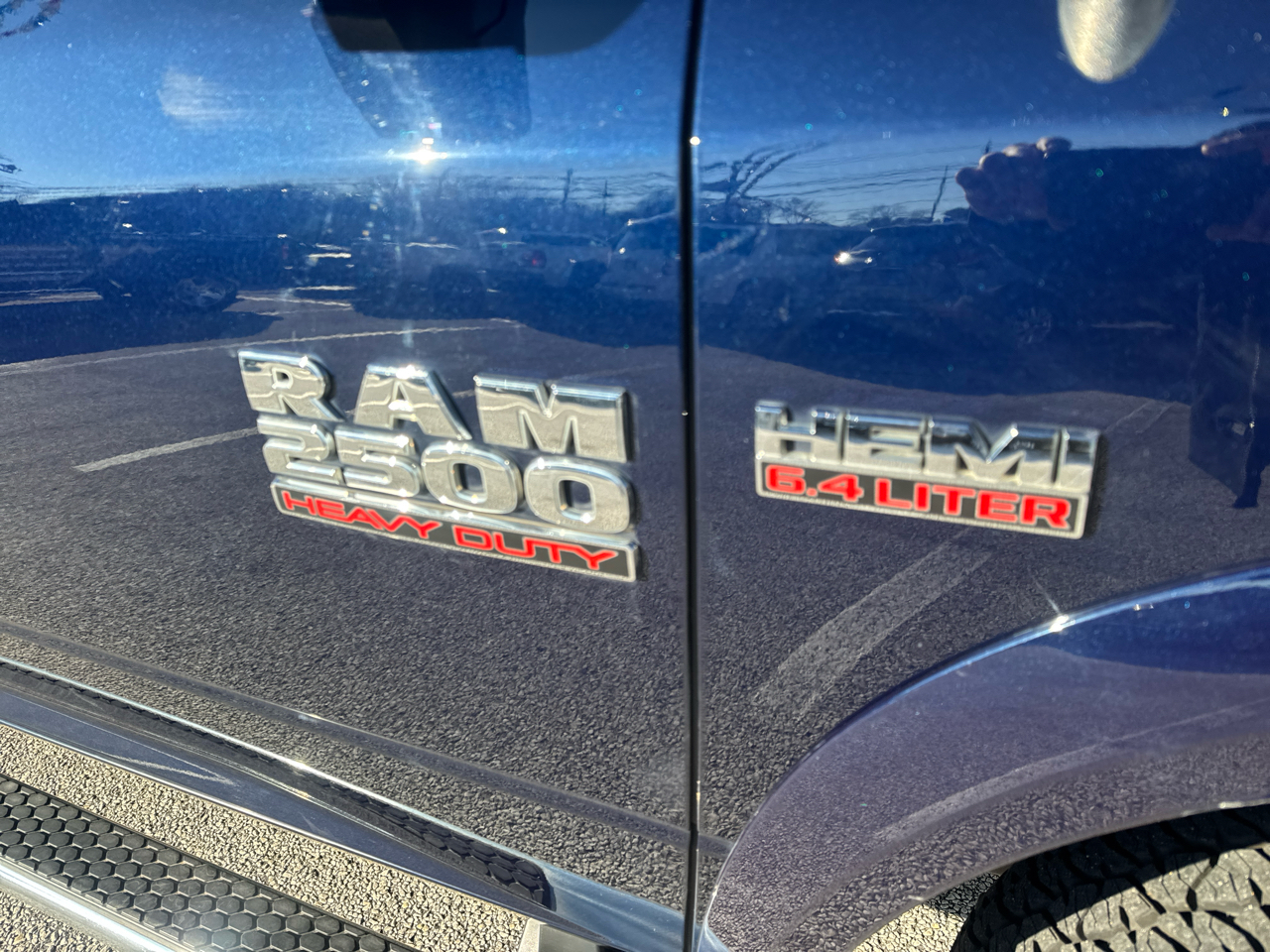 RAM 2500 Laramie Mega Cab 4WD 2015