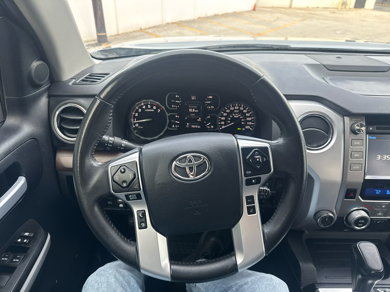 Toyota Tundra Limited 5.7L CrewMax 4WD 2018