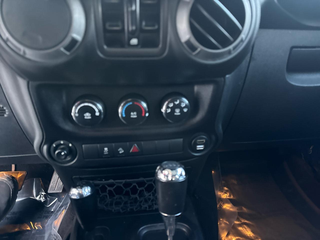 Jeep Wrangler Unlimited Sport 4WD 2016