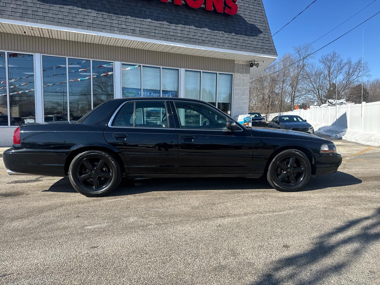 Mercury Marauder Sedan 2003