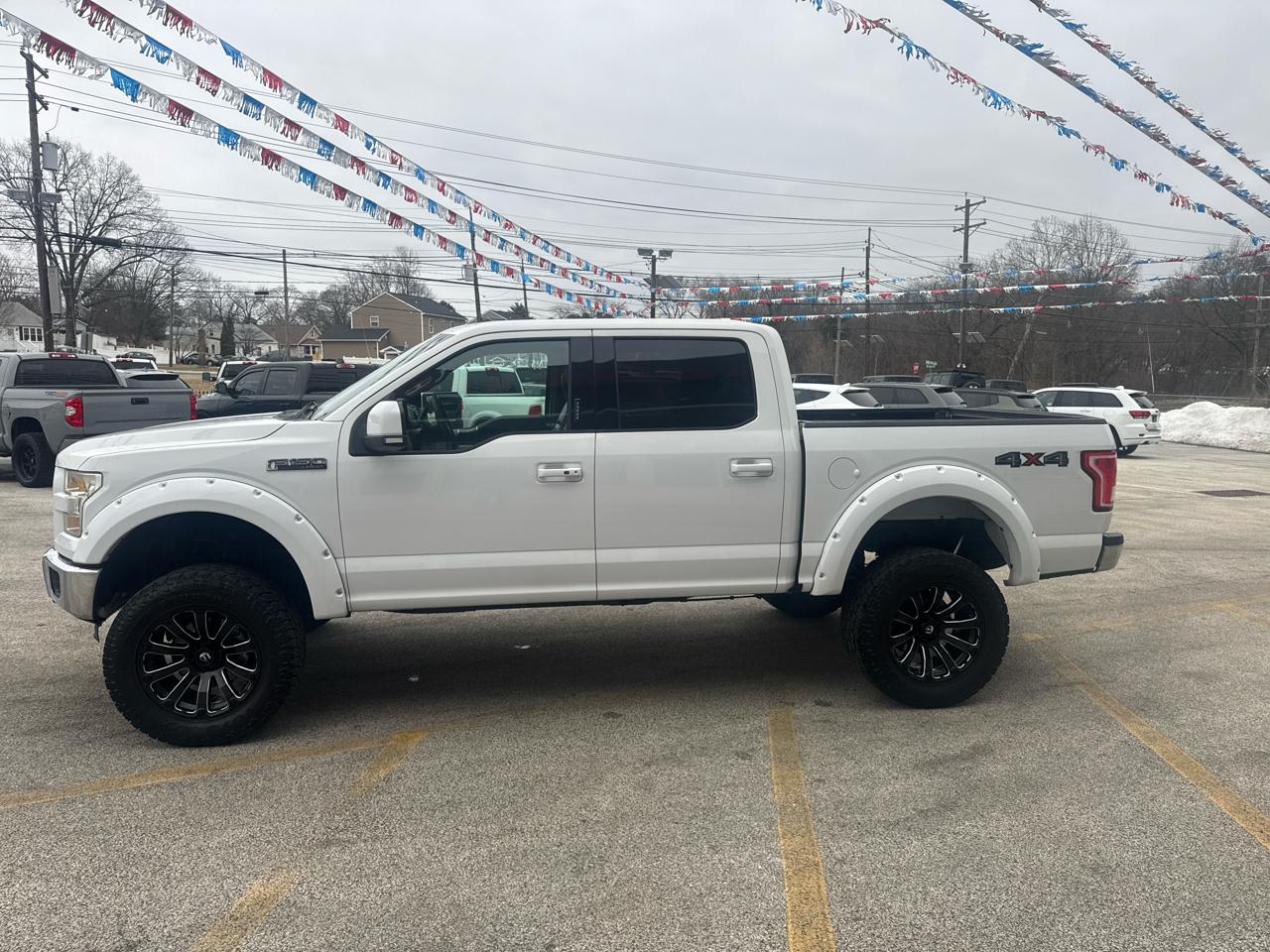 Ford F-150 4WD SuperCab 145" Lariat 2016
