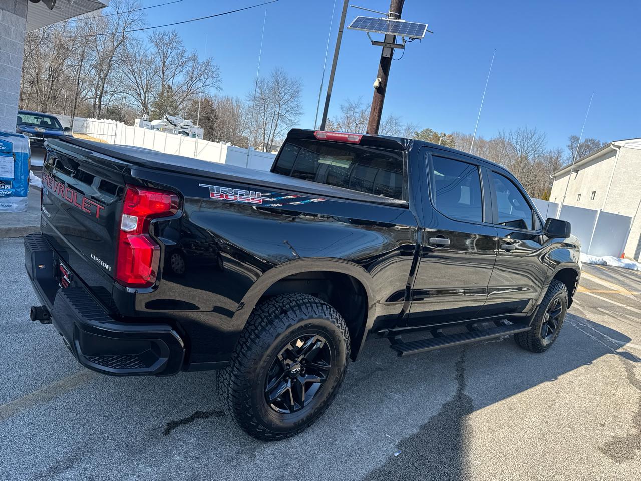 Chevrolet Silverado 1500 4WD Crew Cab 157" Custom Trail Boss 2020