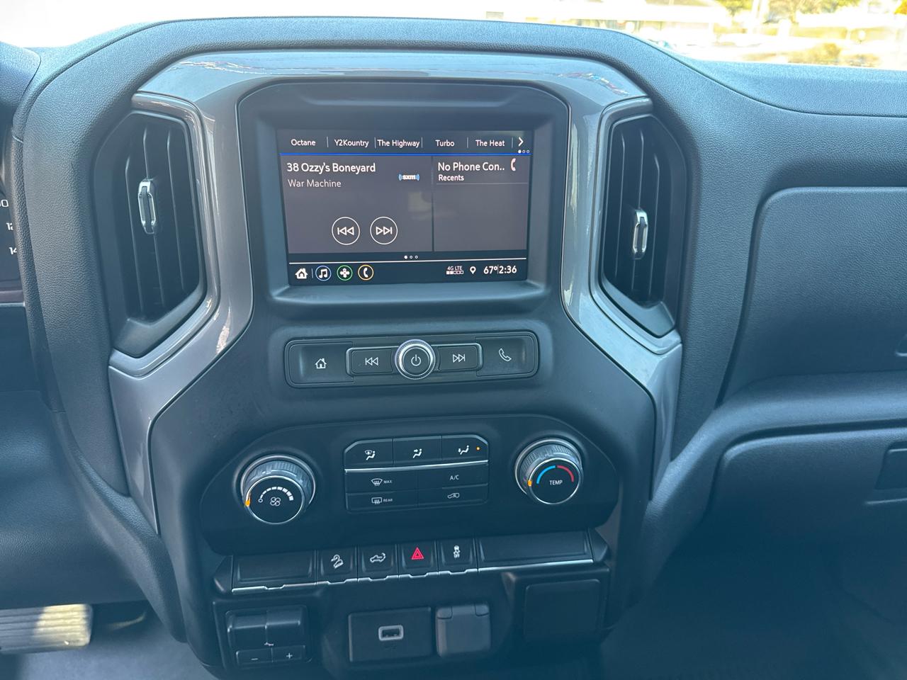 Chevrolet Silverado 1500 4WD Crew Cab 157" Custom Trail Boss 2020