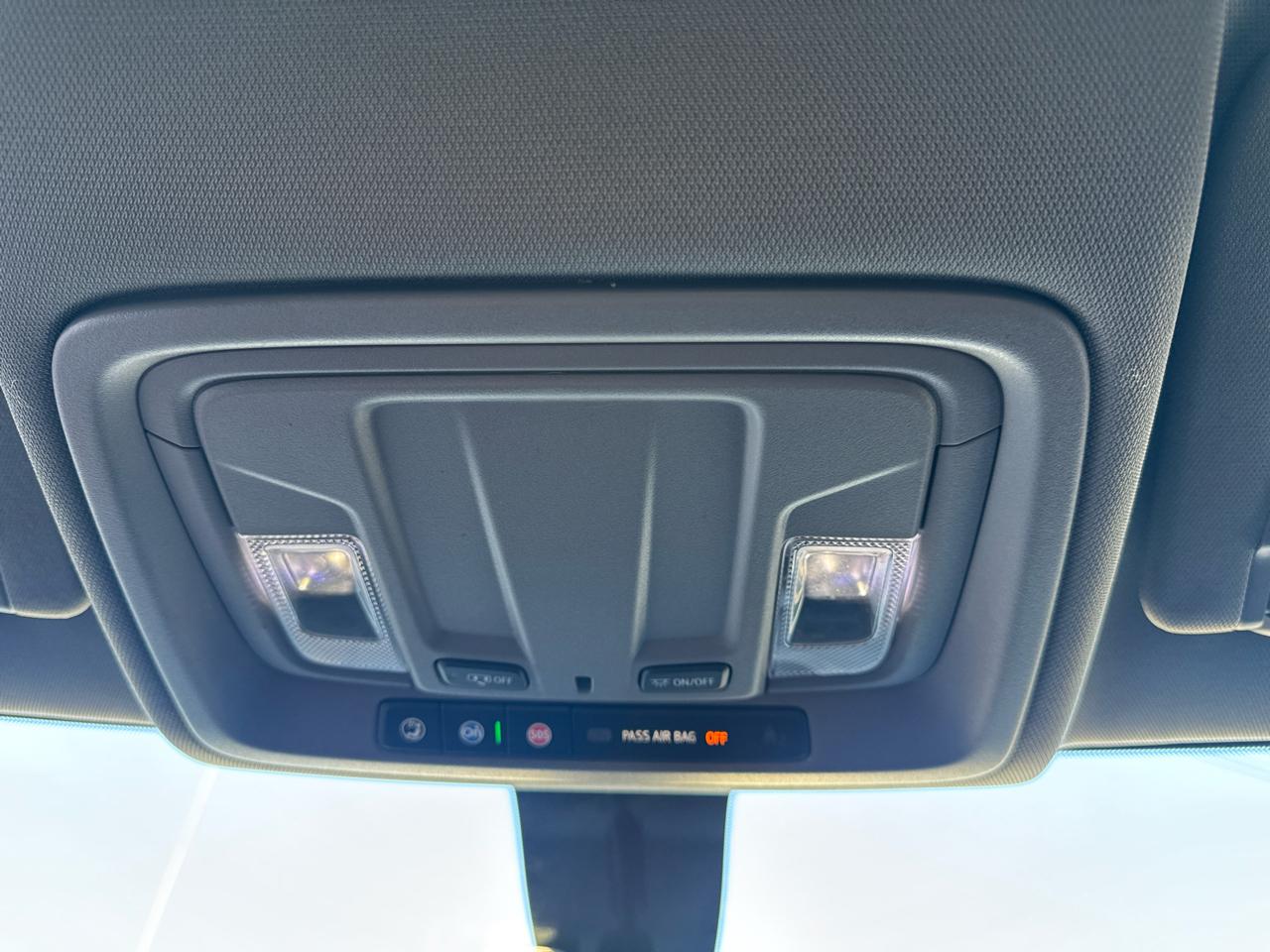 Chevrolet Silverado 1500 4WD Crew Cab 157" Custom Trail Boss 2020