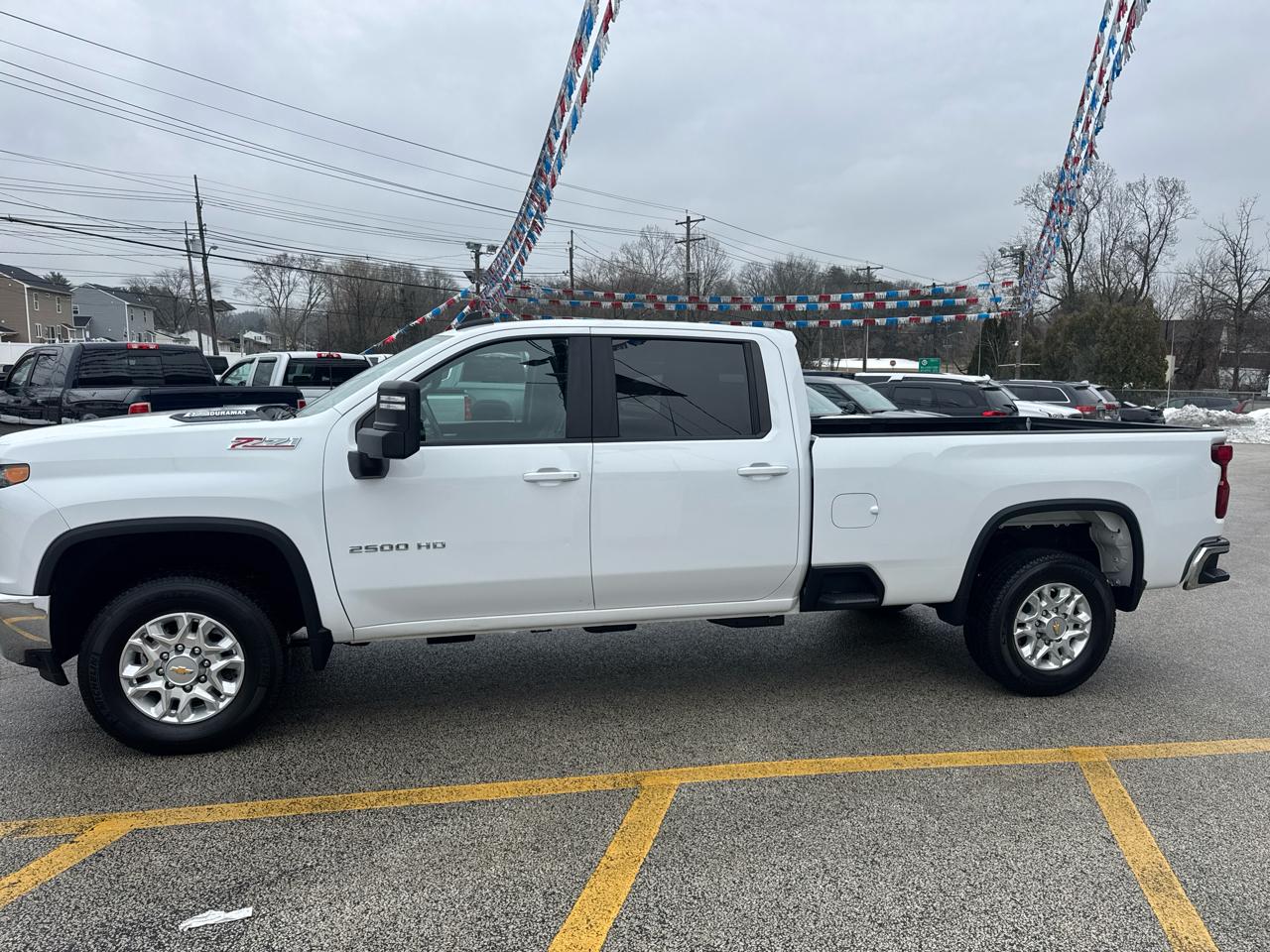 Chevrolet Silverado 2500HD 4WD Crew Cab 167" LT w/1LT 2023