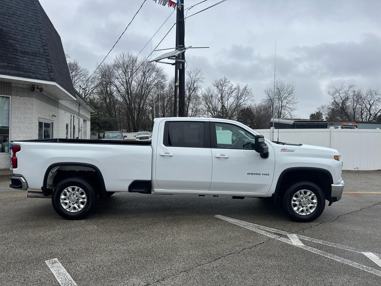 Chevrolet Silverado 2500HD 4WD Crew Cab 167" LT w/1LT 2023