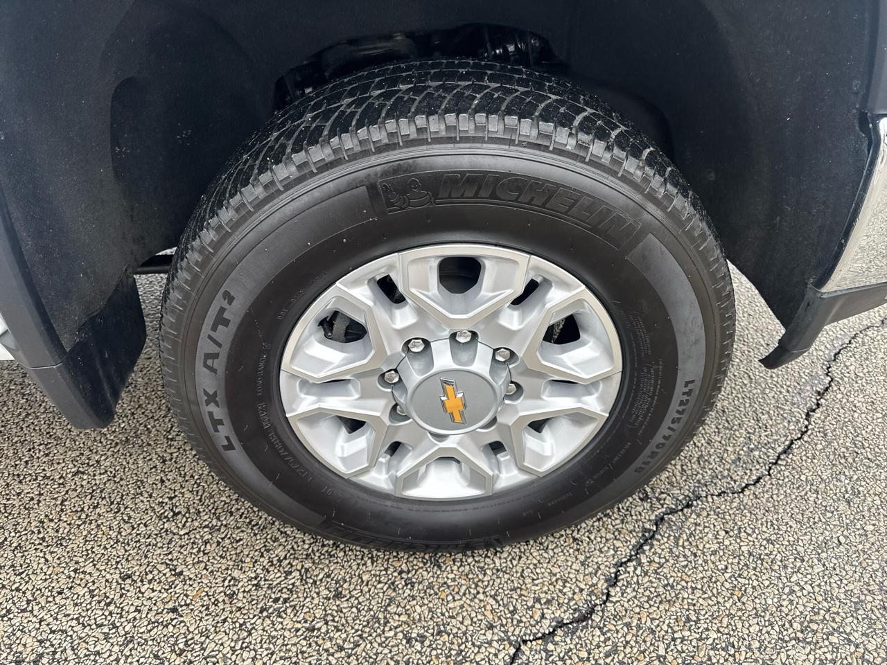 Chevrolet Silverado 2500HD 4WD Crew Cab 167" LT w/1LT 2023