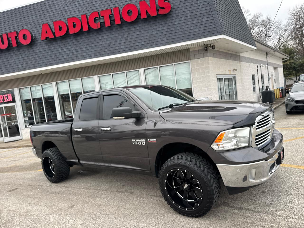 RAM 1500 4WD Quad Cab 140.5" Big Horn 2018