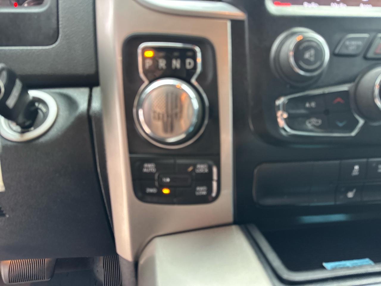 RAM 1500 4WD Quad Cab 140.5" Big Horn 2018