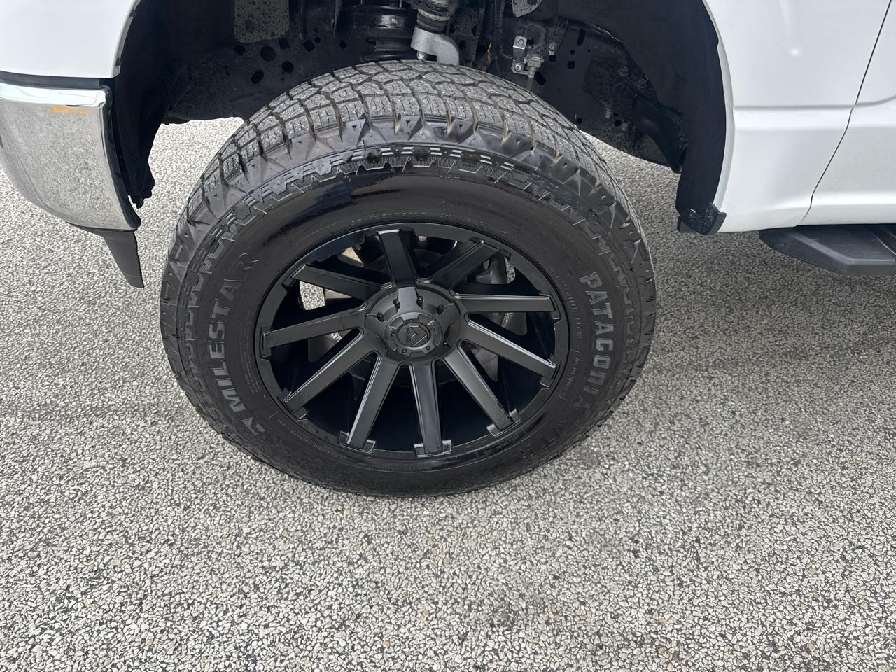 Ford F-150 4WD SuperCrew 157" FX4 2023