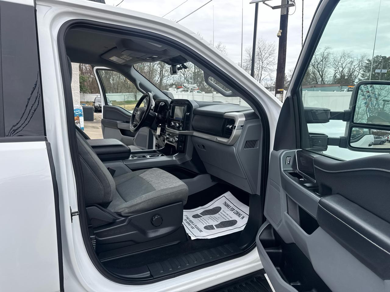 Ford F-150 4WD SuperCrew 157" FX4 2023