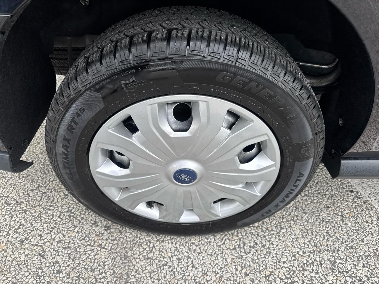 Ford Transit Connect Cargo Van XLT LWB 2022