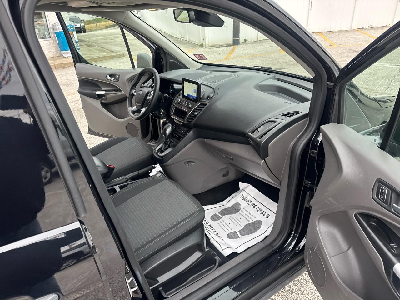 Ford Transit Connect Cargo Van XLT LWB 2022