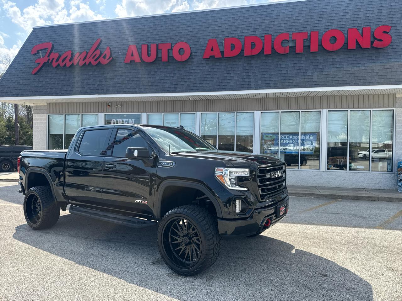 GMC Sierra 1500 AT4 Crew Cab Short Box 4WD 2021