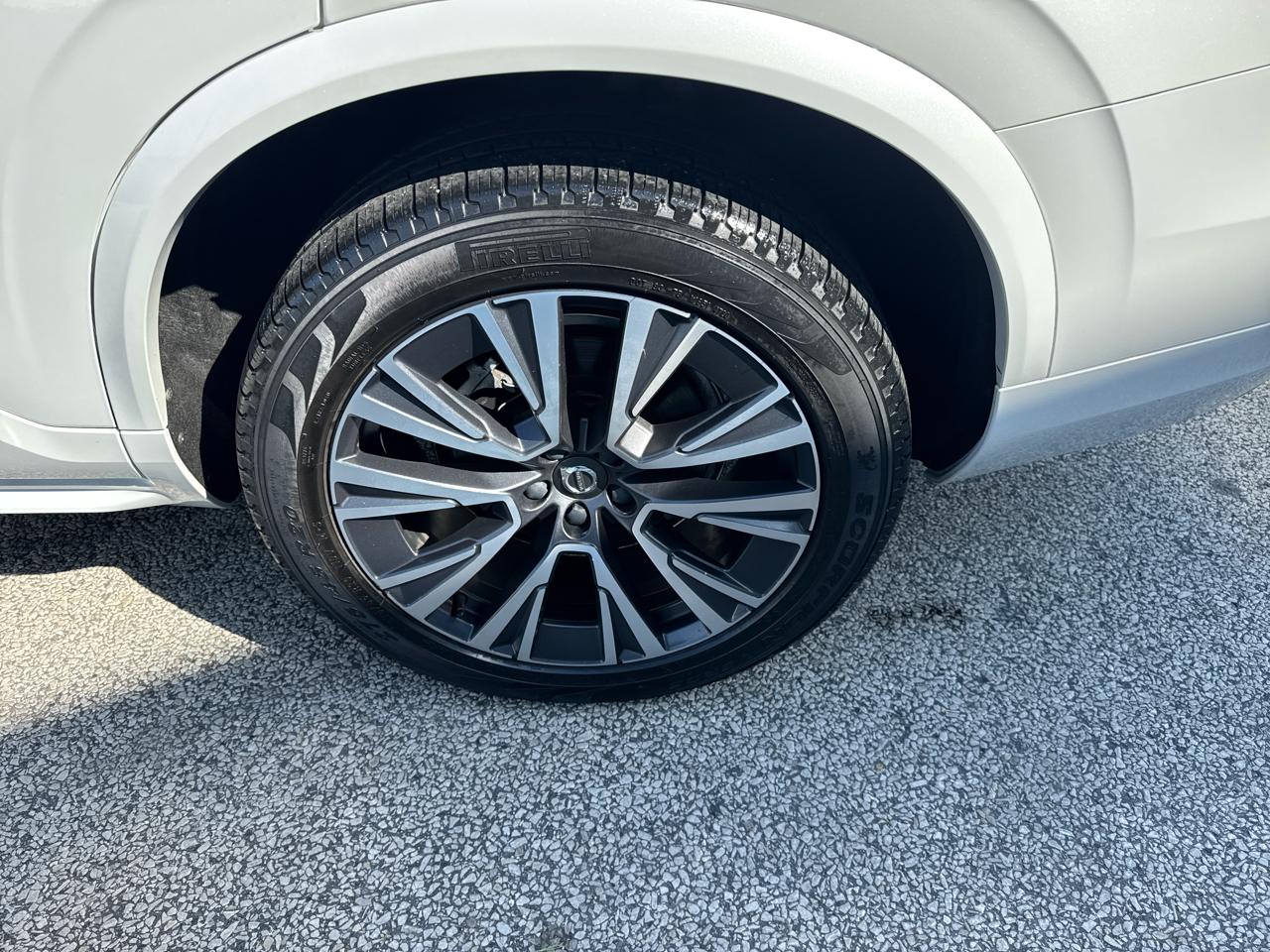 Volvo XC90 T6 Momentum AWD 2022