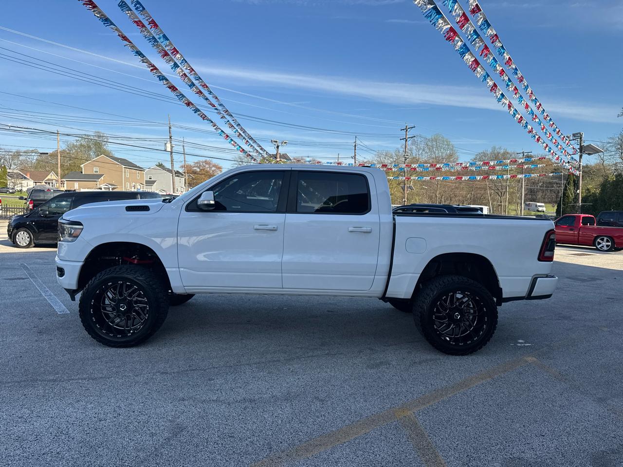 RAM 1500 Big Horn Crew Cab SWB 4WD 2020