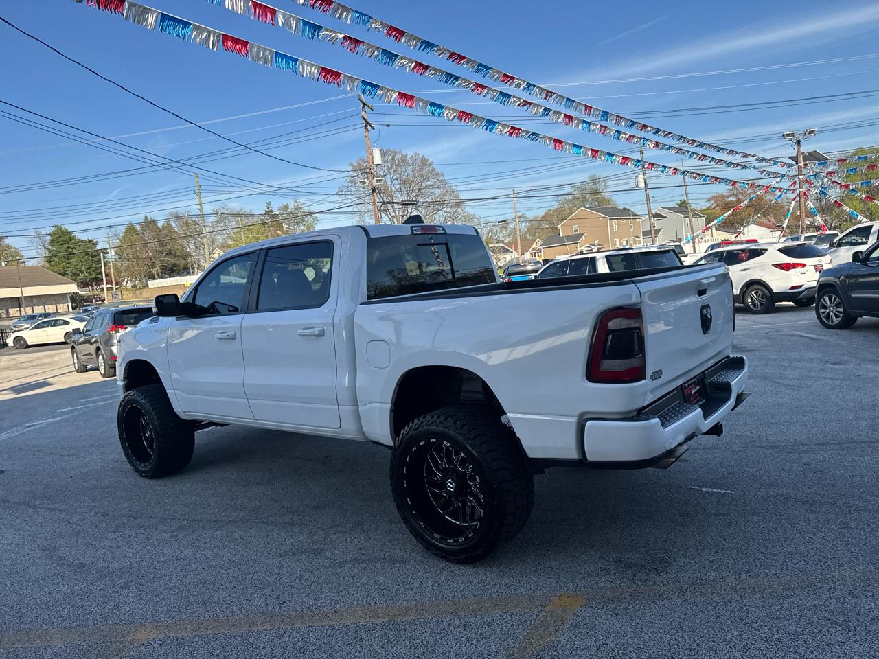 RAM 1500 Big Horn Crew Cab SWB 4WD 2020