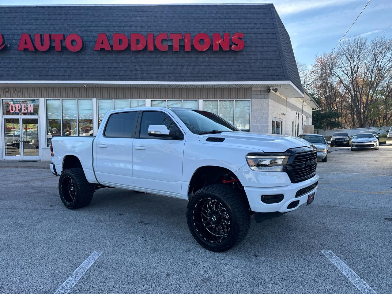 RAM 1500 Big Horn Crew Cab SWB 4WD 2020