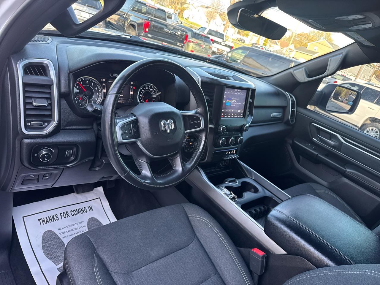 RAM 1500 Big Horn Crew Cab SWB 4WD 2020