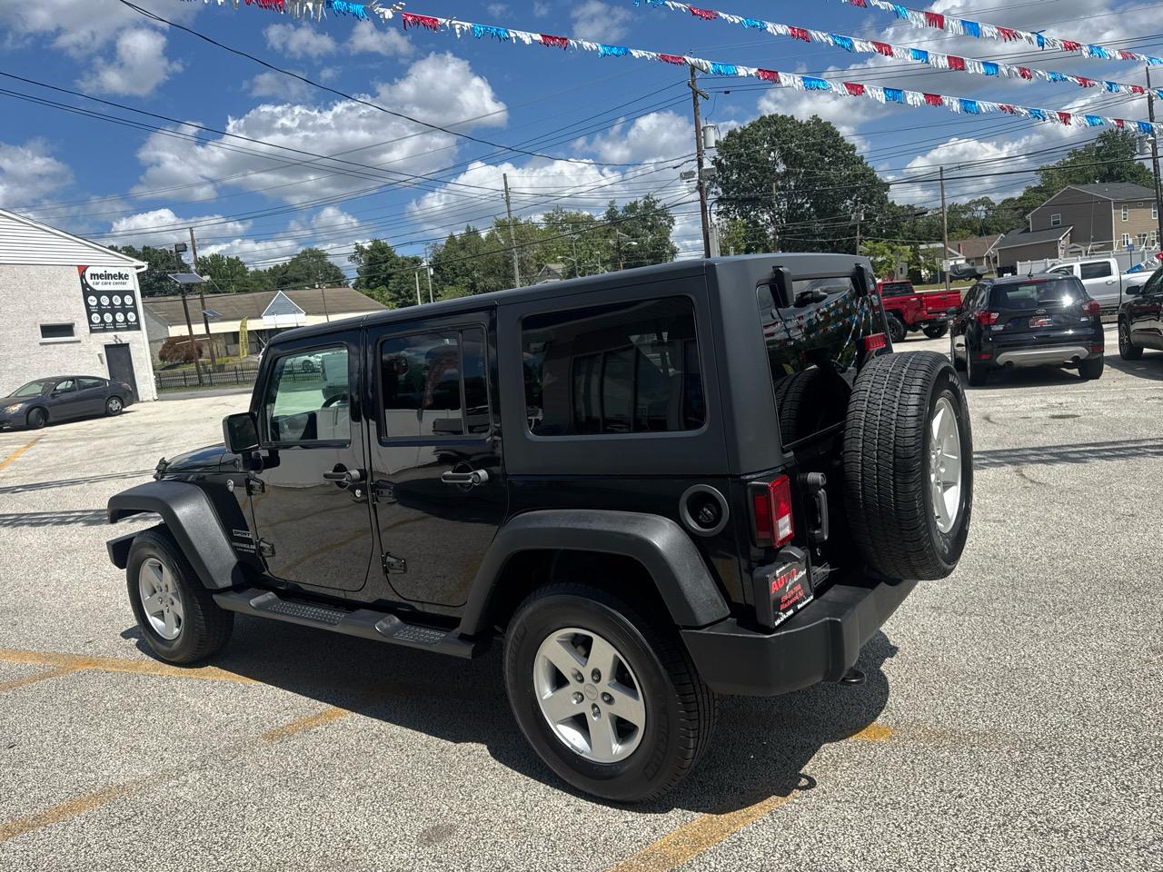 Jeep Wrangler Unlimited Sport 4WD 2017