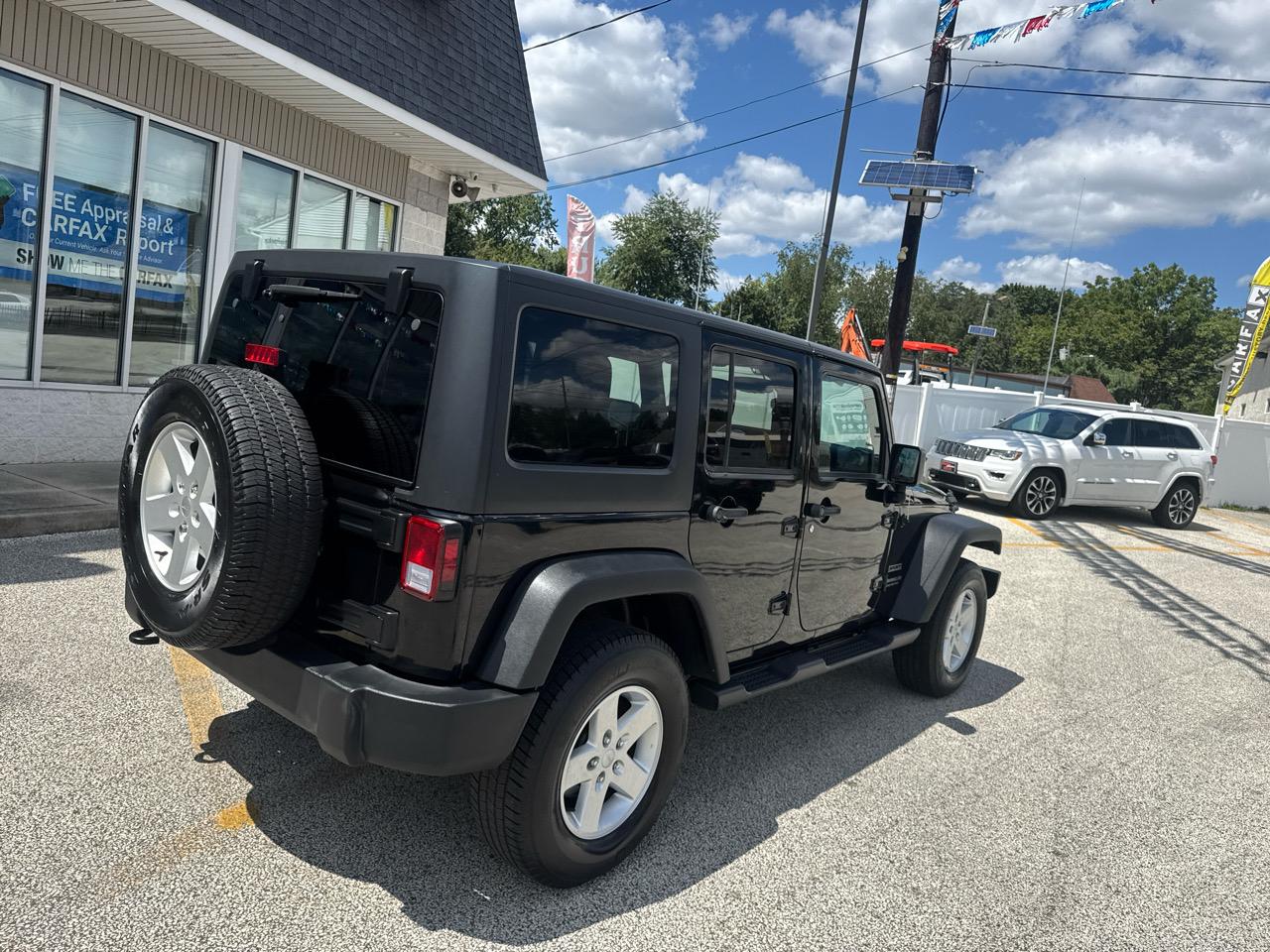 Jeep Wrangler Unlimited Sport 4WD 2017