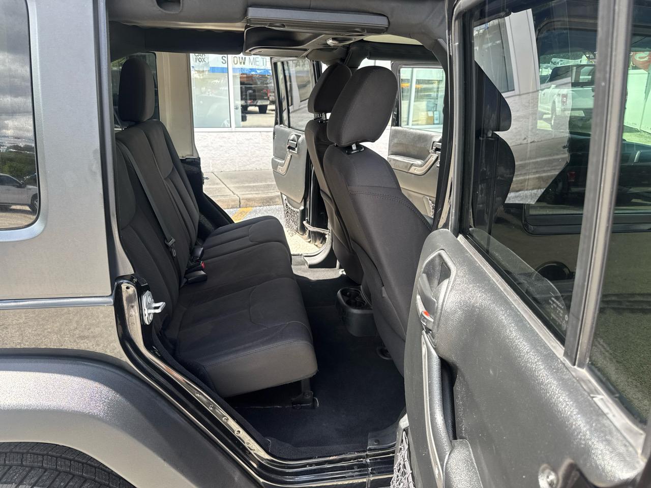 Jeep Wrangler Unlimited Sport 4WD 2017