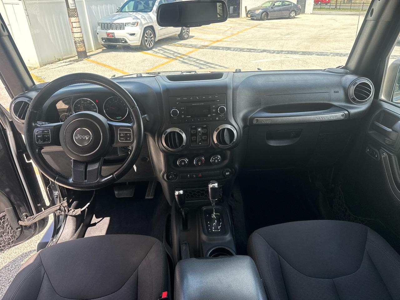 Jeep Wrangler Unlimited Sport 4WD 2017