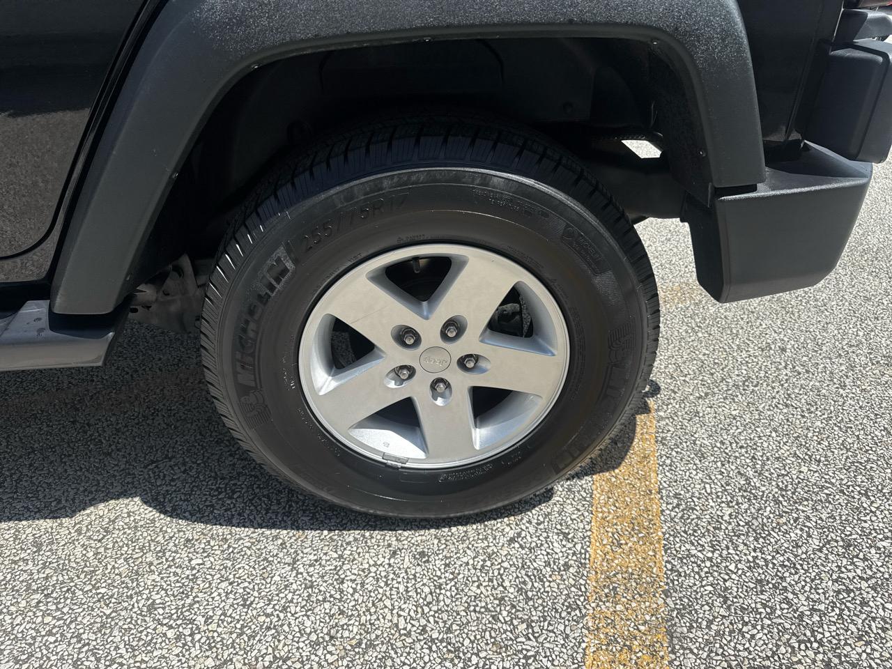 Jeep Wrangler Unlimited Sport 4WD 2017