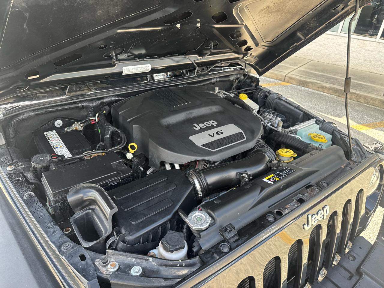 Jeep Wrangler Unlimited Sport 4WD 2017