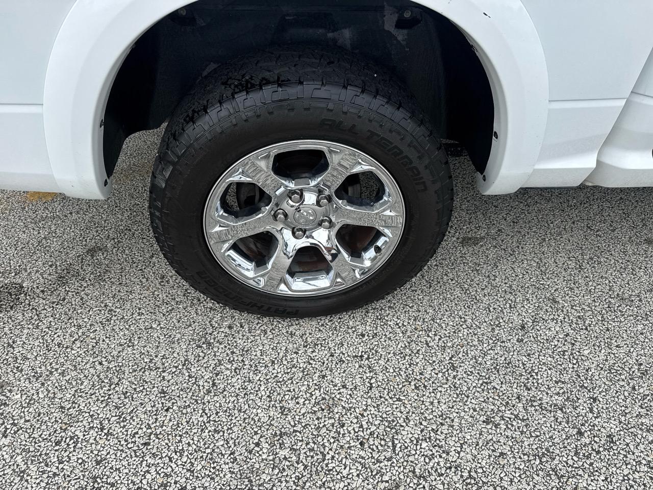 RAM 1500 Laramie Crew Cab SWB 4WD 2017