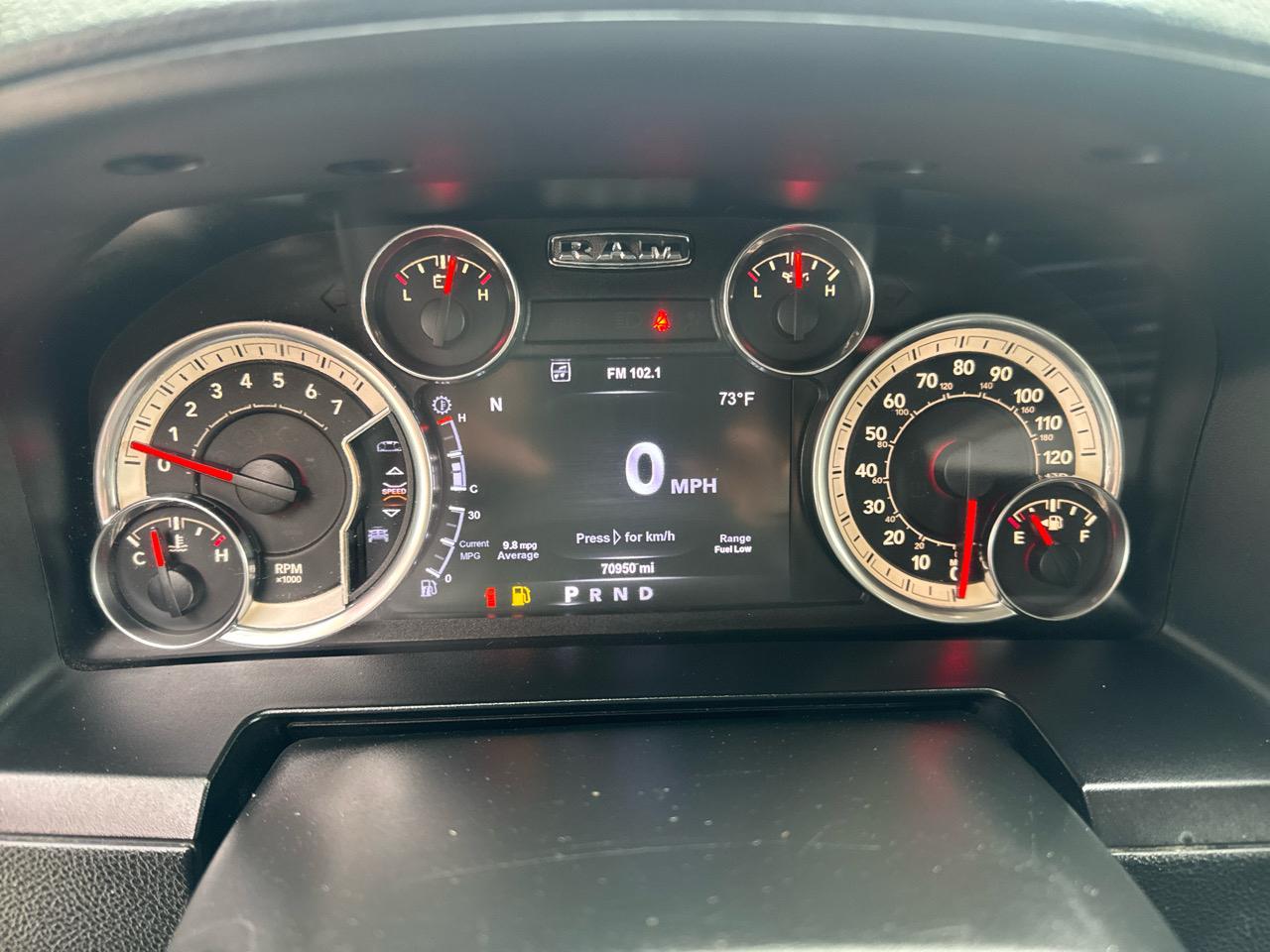 RAM 1500 Laramie Crew Cab SWB 4WD 2017