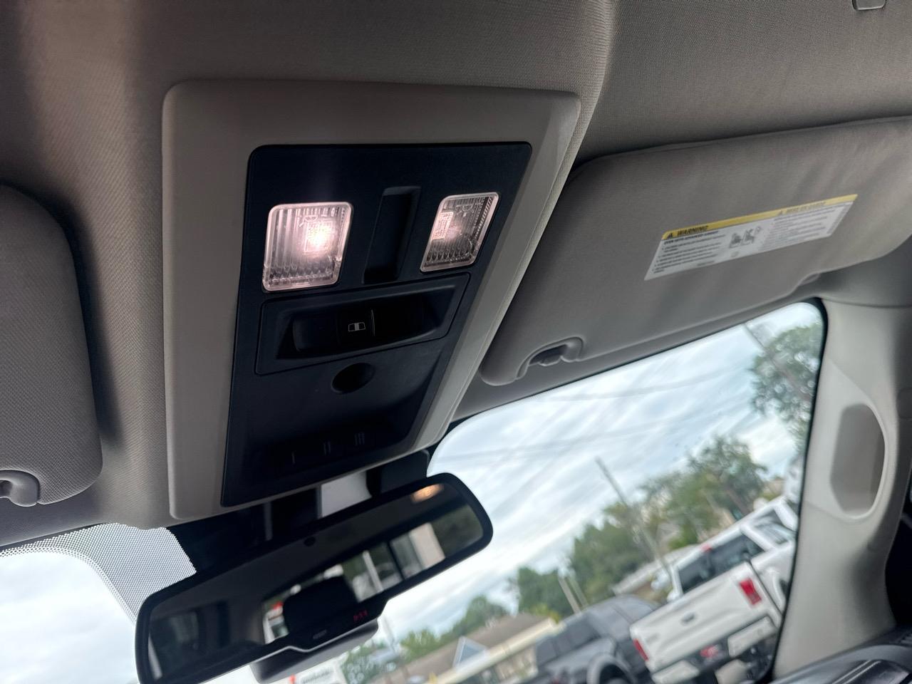 RAM 1500 Laramie Crew Cab SWB 4WD 2017