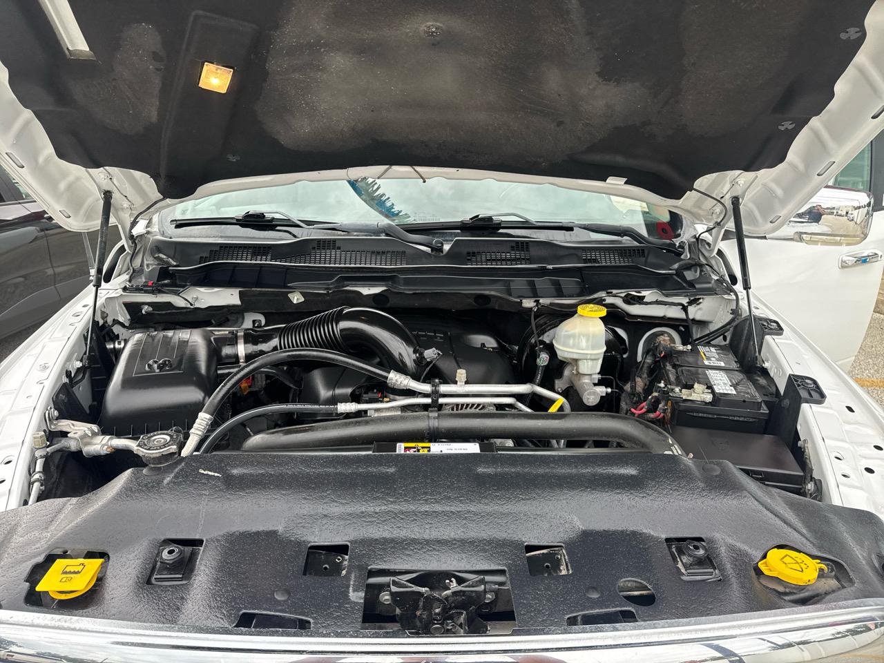 RAM 1500 Laramie Crew Cab SWB 4WD 2017