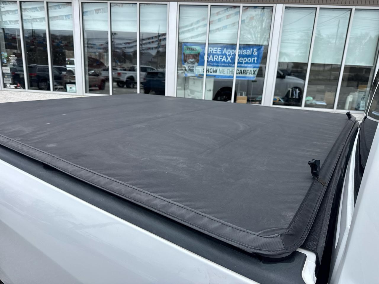 RAM 1500 Tradesman Quad Cab 4WD 2016