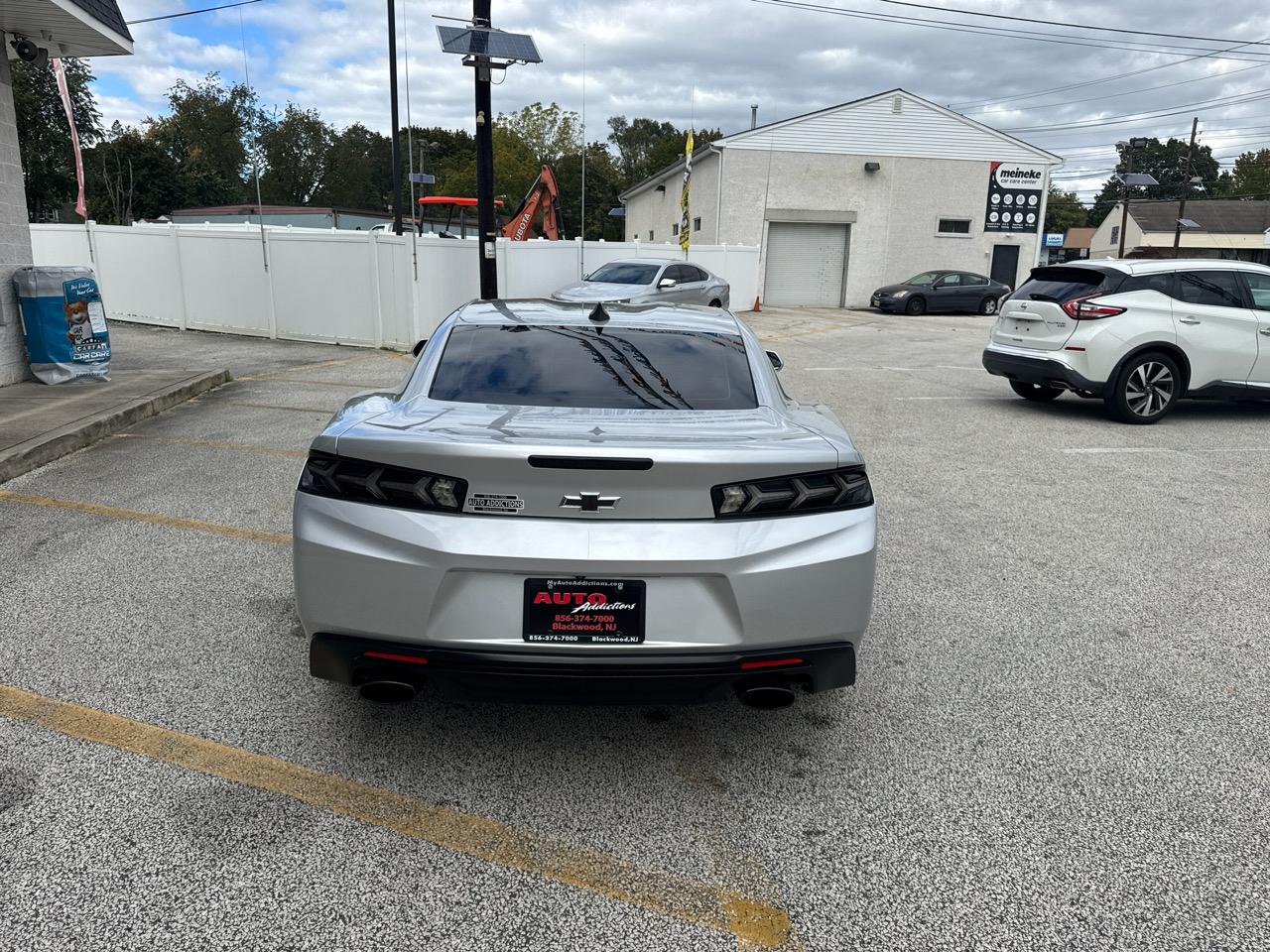 Chevrolet Camaro 1LT Coupe 8A 2018